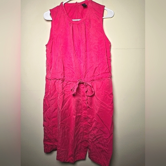 Women's Gap Tencel Cinch Waist Sleevless Dress, Size 6 - Picture 2 of 6